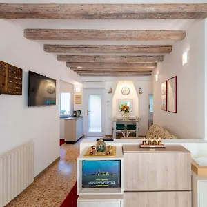 ca-marcello-venice.hotelinveneto.com/