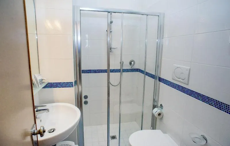 ***  Hotel Los Angeles - Fronte Mare Riccione Italie
